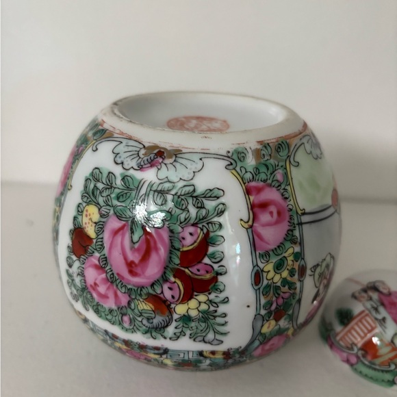 Vintage porcelain Japanese ginger jar pink and green - Picture 8 of 11